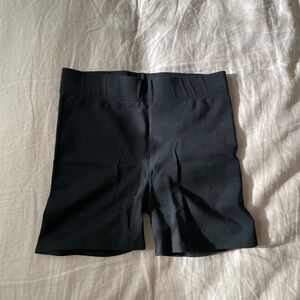 madewell black biker shorts